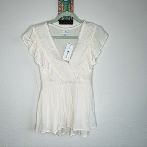 NWT True Craft Flutter Sleeve Ivory Top